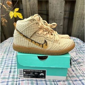 Nike Dunk High SB Waffle 
Size 6